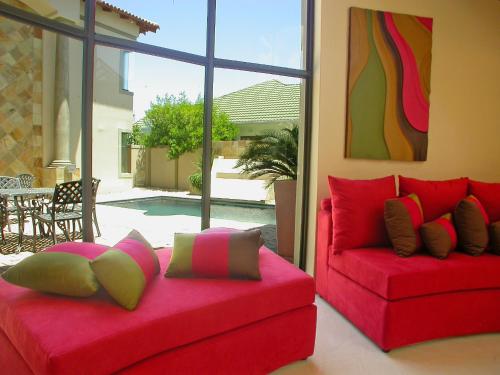 Gallery image of Castellon Boutique Hotel in Table View