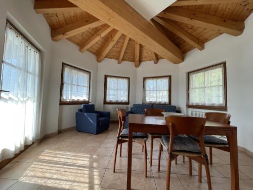Posezení v ubytování Casa Adamello Giustino