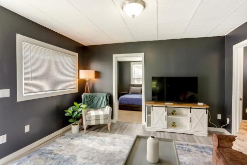 Gallery image of Cozy Downtown Sandusky Gem - 1 Mi to Lake Erie! in Sandusky