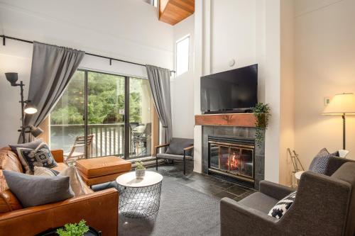 Bright Townhome with Prime Location by Harmony Whistler