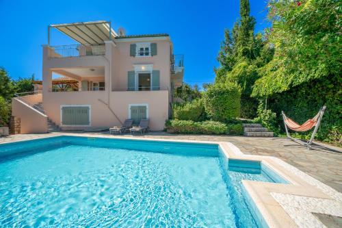 Πισίνα στο ή κοντά στο Garden House, up to 8px 1km from Fiskardo