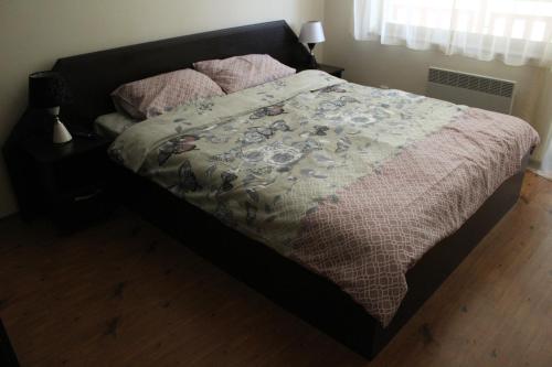 Apartment in Forest Glade Hotelにあるベッド