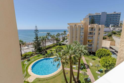 Wonderful apartment with sea views