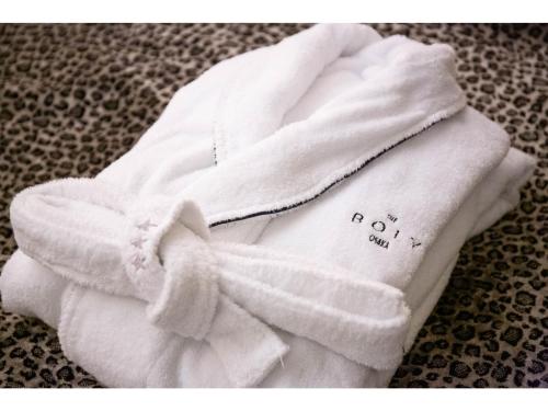 a white towel with the word novation written on it at THE BOLY OSAKA - Vacation STAY 52779v in Osaka