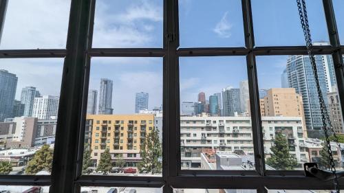 Nespecifikovaný výhled na destinaci Los Angeles nebo výhled na město při pohledu z apartmánu