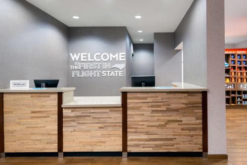Hampton Inn Charlotte Uptown Image