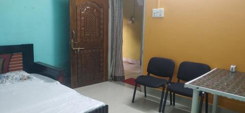 Postel nebo postele na pokoji v ubytování Comfort Inn GUWAHATI