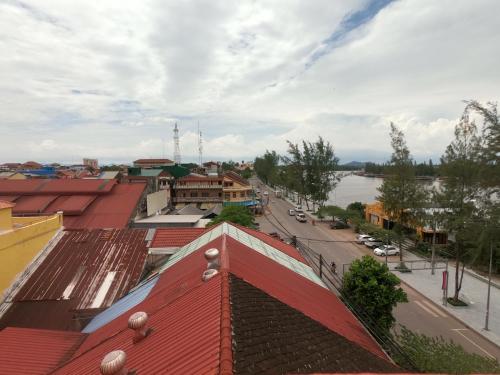 Landskap semula jadi dekat dengan rumah tamu ini