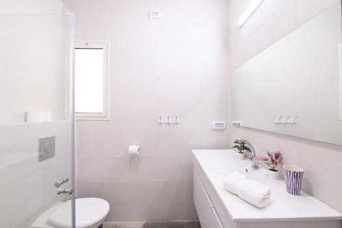 Un baño de דירת נופש מרחבים Merhavim Villa