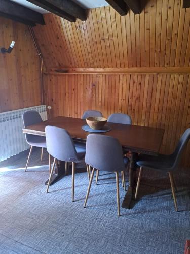 Fotografie z fotogalerie ubytování Vikendica Vedran Jahorina v destinaci Jahorina