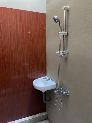 Ένα μπάνιο στο Riambel Paradise Inn Room 3