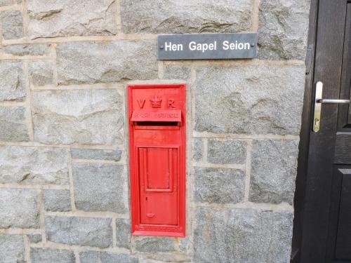 Φωτογραφία από το άλμπουμ του Hen Gapel Seion σε Κερνάρφον