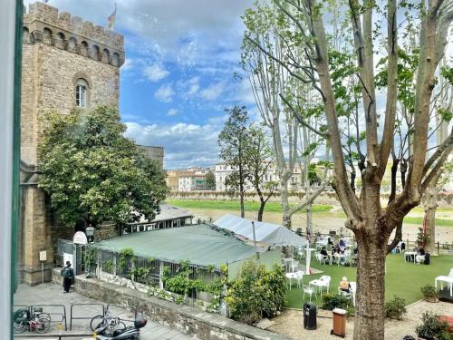 Dandy Suite on the Arno River