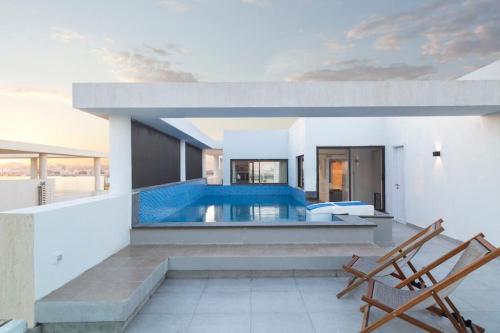 New Cairo Lake View Residence 4BR Penthouse with Private Pool