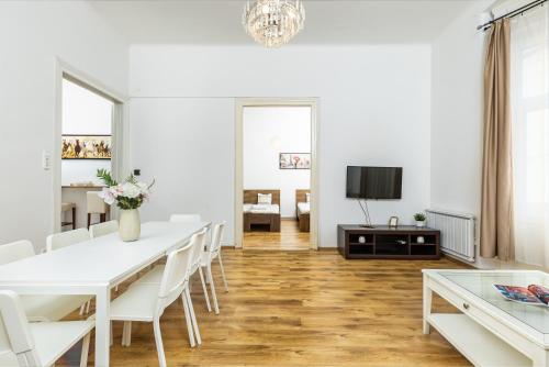 Real Apartments Lovag 1066 Budapest, Lovag utca 16. kép - 3