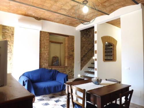 Afbeelding uit fotogalerij van Un tuffo nel Medioevo in Suvereto