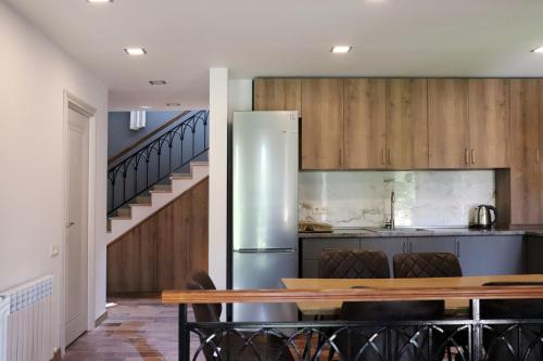 Kuchyň nebo kuchyňský kout v ubytování Dilijan Dream House 1