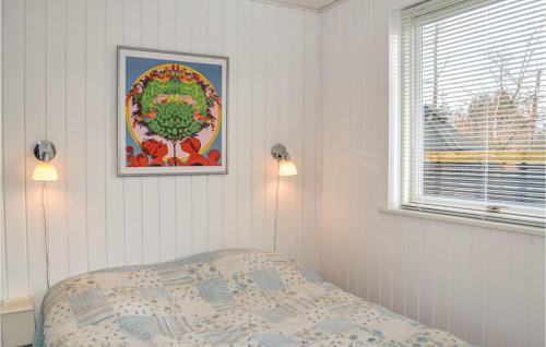 Postel nebo postele na pokoji v ubytování 3 Bedroom Amazing Home In Ebeltoft