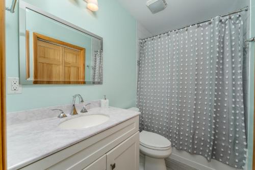 Ett badrum på 5720 - Island Haven by Resort Realty