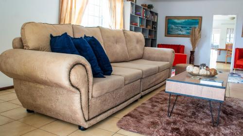 Zona de estar de View Point Self Catering Muldersdrift