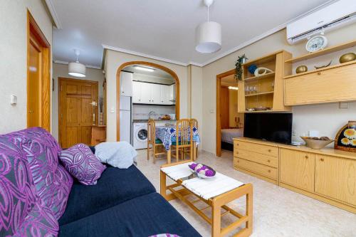 Cozy appartment with pool at Iryna & Wojtek near beach, shops and restaurants
