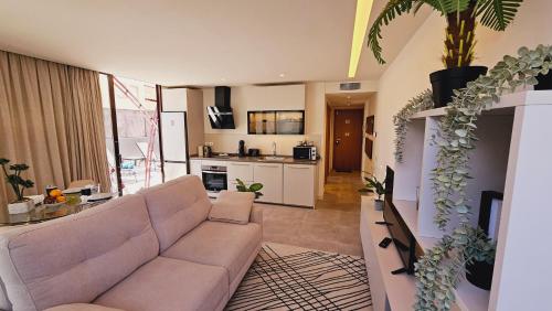 Nogalera Quintessence Apartment with private parking BY NAMASTE ELITE