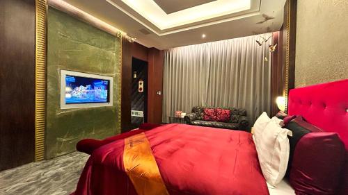 Shining Motelにあるテレビまたはエンターテインメントセンター