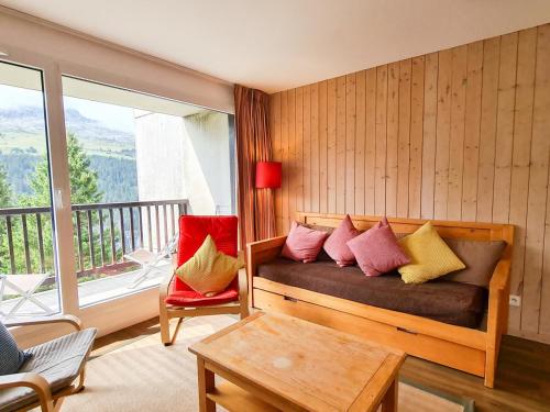 Photo de la galerie de l'établissement Appartement lumineux au centre de Flaine Forêt avec balcon et parking couvert - FR-1-425-131, à Flaine