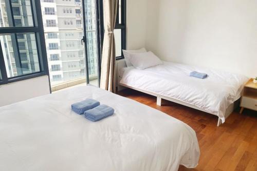 Lova arba lovos apgyvendinimo įstaigoje Muji Style KL Gateway Premium Residence with Infinity Pool Bathtub