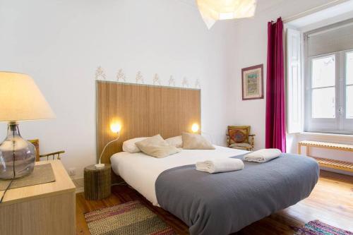 Principe Real 3 bdr and Great WI-FI!