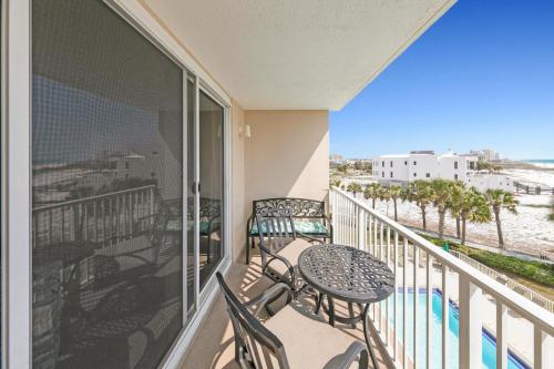 Destin on the Gulf 404 - Amazing Views just Steps away from the Beach photo 33