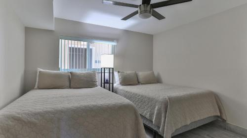 Destin on the Gulf 604 - Updated Gulf Front sixth floor condo photo 17
