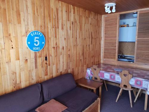 Studio au pied des pistes avec balcon sud à Tignes