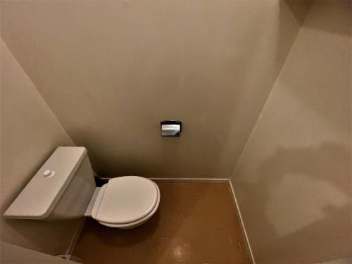 Studio économique 4 pers avec baignoire et balcon sud - Les Menuires - FR-1-452-44