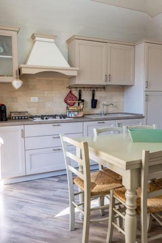Φωτογραφία από το άλμπουμ του Casa vacanze L'Angolo Fiorito σε Bettolle