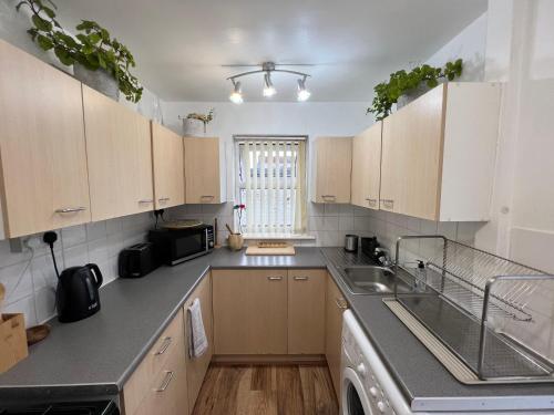 2025 Award Winner Liverpool Ivy House - 4 Bedrooms photo 57