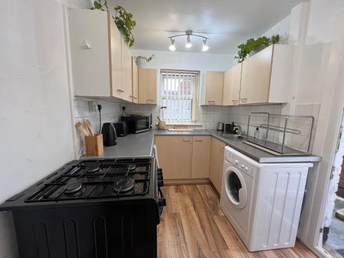 2025 Award Winner Liverpool Ivy House - 4 Bedrooms photo 59