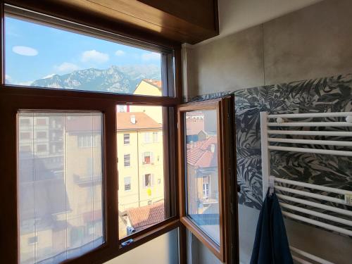 Gambar di galeri bagi Casa Lariana di Lecco