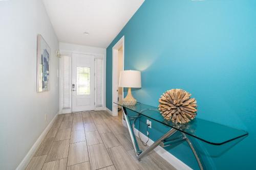 EPIC Disney 10Min Retreat, 8BR Resort Villa and Arcade photo 19