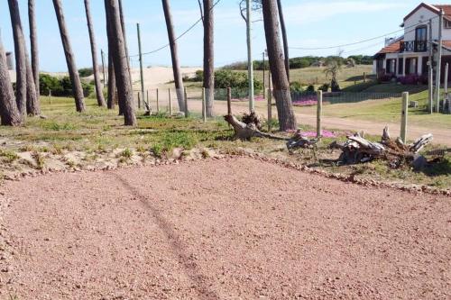 Un jardín fuera de Klimatisiertes Haus am Meer in Chihuahua