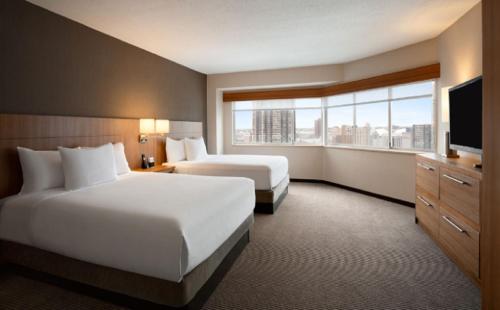 Hyatt Place Minneapolis/Downtown Image
