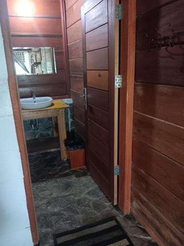 Fotografie z fotogalerie ubytování Oinan Guest House v destinaci Tua Pejat