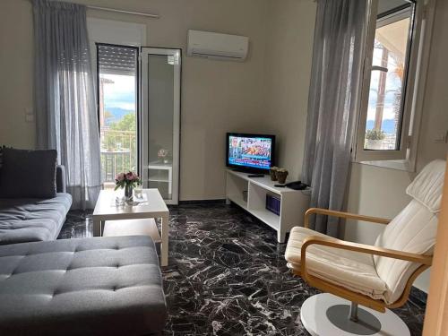 Stay Thyme, 2 BRS apt, 5mins Nafplio, 10 mins beach