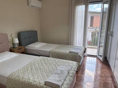 Stay Thyme, 2 BRS apt, 5mins Nafplio, 10 mins beach