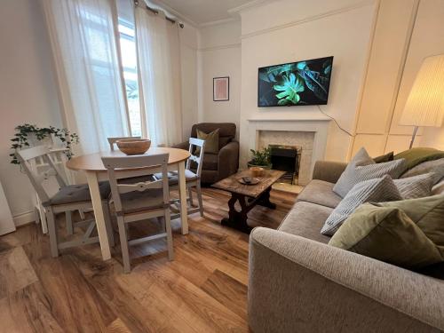 2025 Award Winner Liverpool Ivy House - 4 Bedrooms photo 21