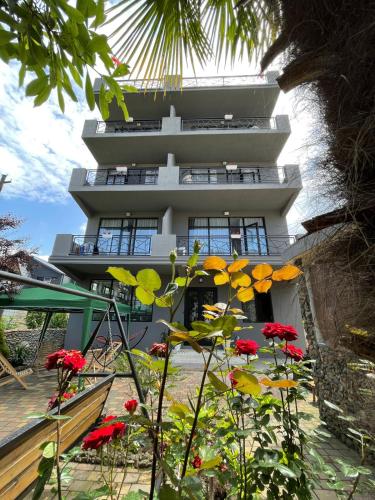 Κήπος έξω από το El Mari