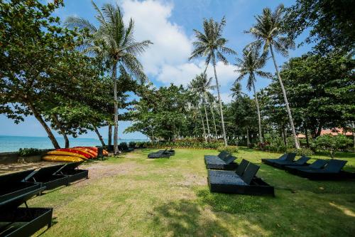 Zahrada ubytování Blue Bay Resort - Access to Pool and Beach-Phuket & Krabi