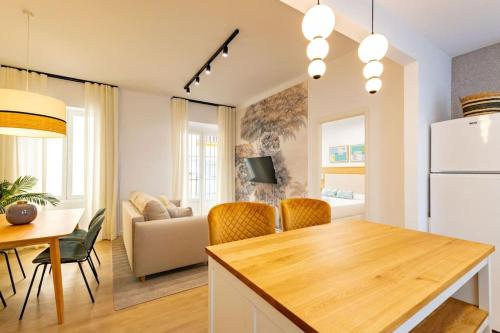 Santa Catalina central suite by Valcambre
