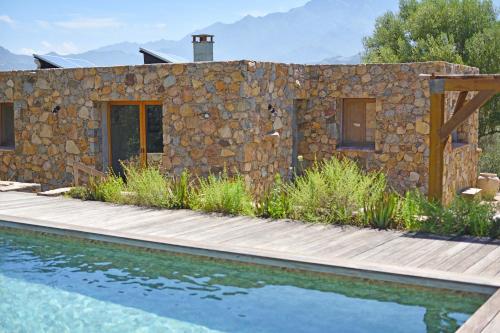 The swimming pool at or close to Villa Bergeries De Calvi