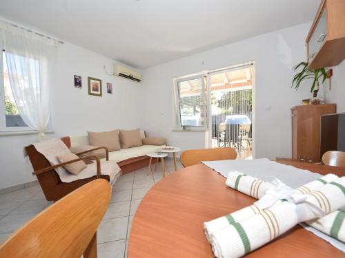 Apartment Katarina by Interhome